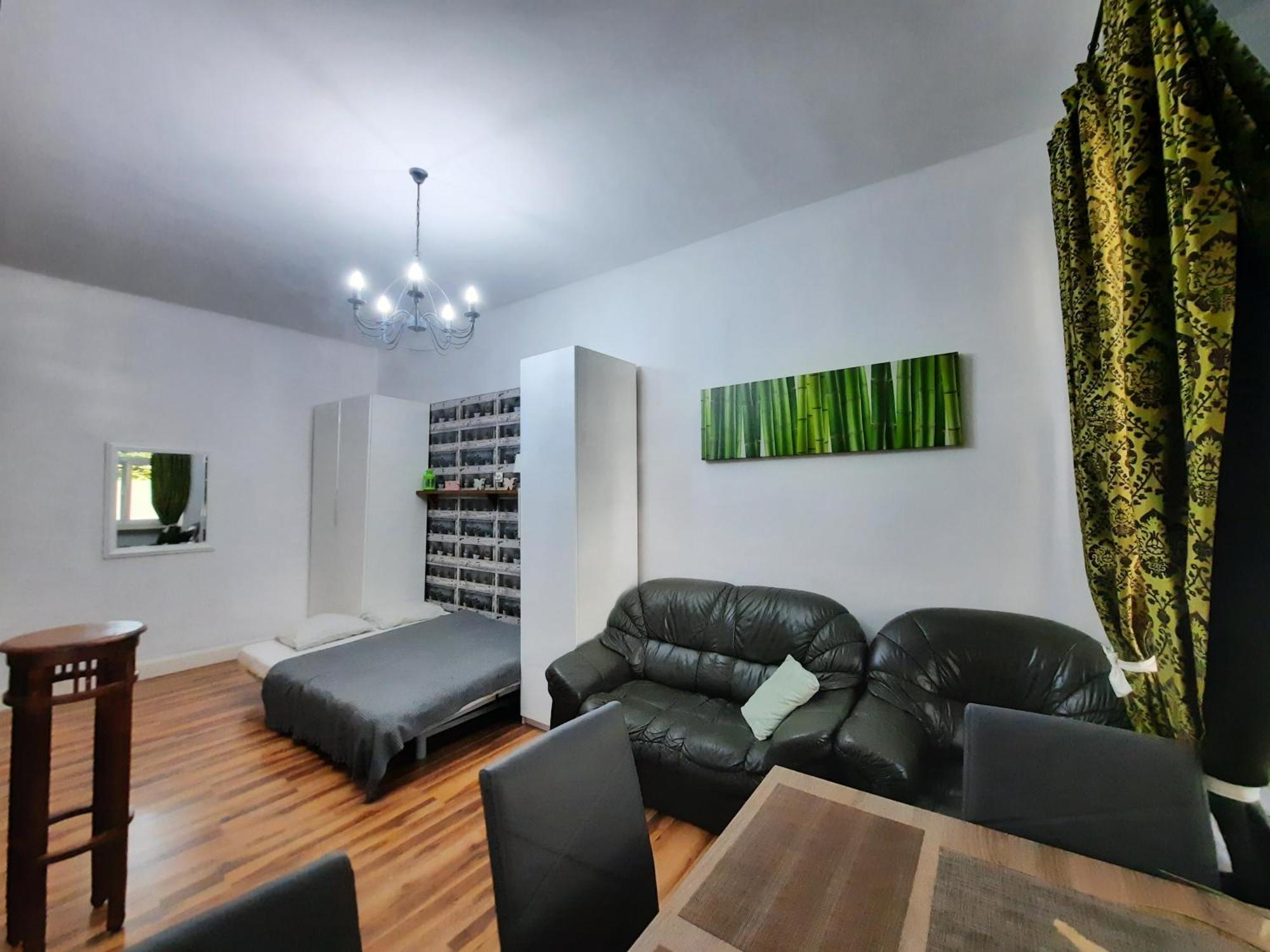 Lorf Hostel&Coffee Krakow Bagian luar foto