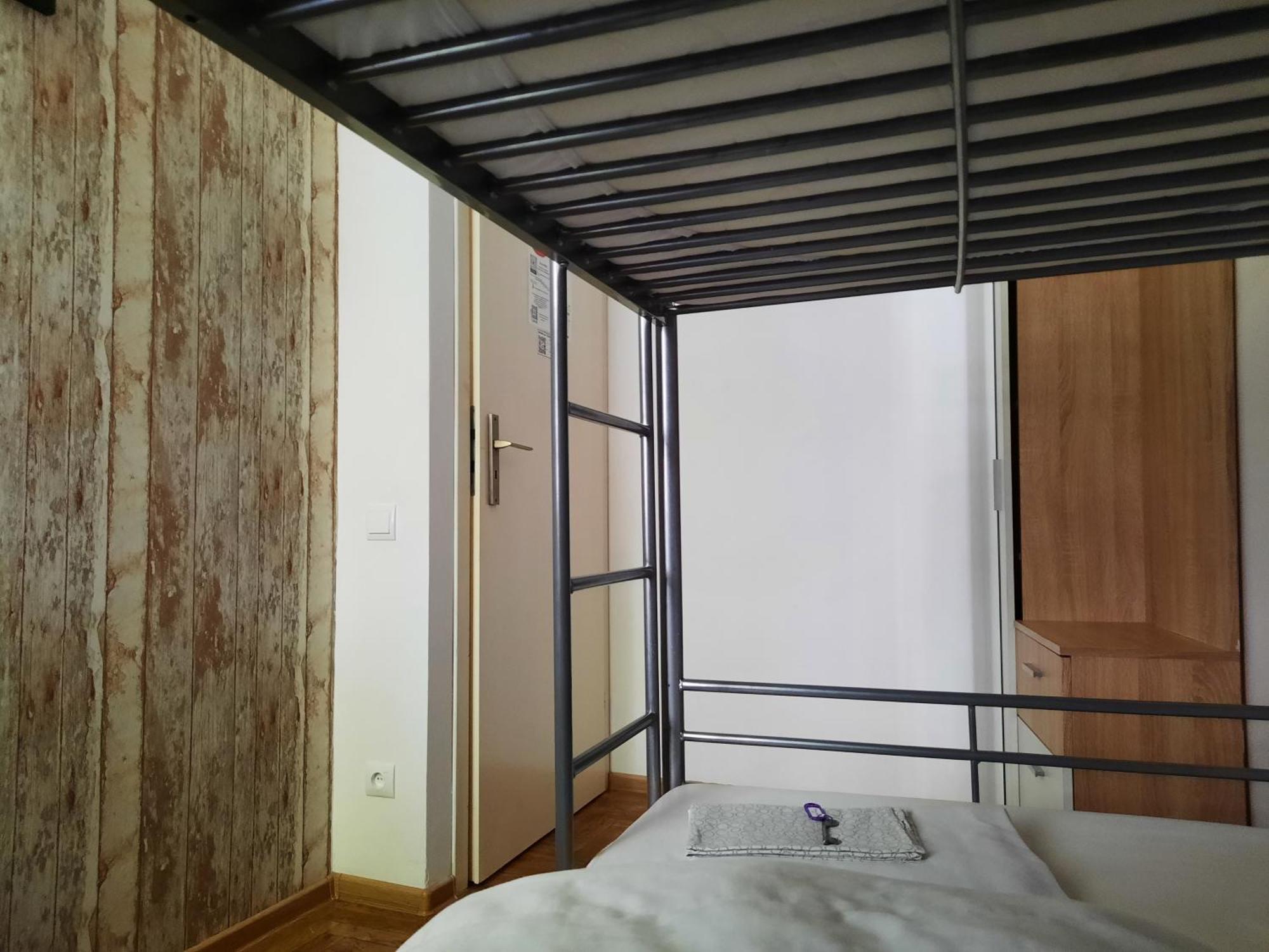 Lorf Hostel&Coffee Krakow Bagian luar foto