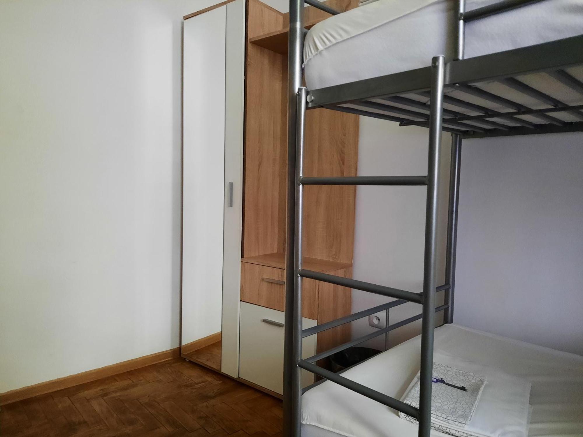 Lorf Hostel&Coffee Krakow Bagian luar foto
